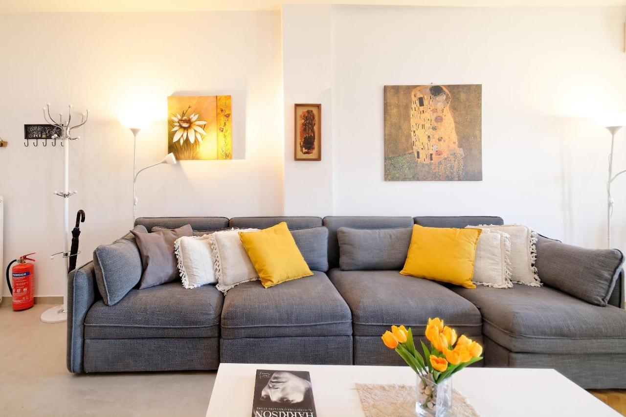 Glyfada Breeze Apartments เอเธนส์ ภายนอก รูปภาพ