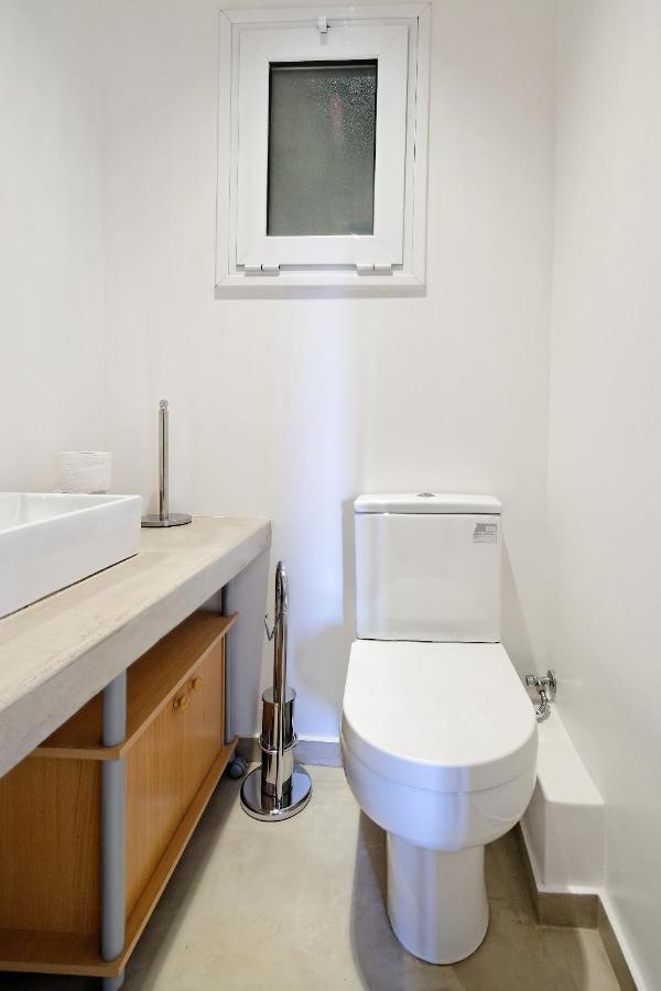Glyfada Breeze Apartments เอเธนส์ ภายนอก รูปภาพ