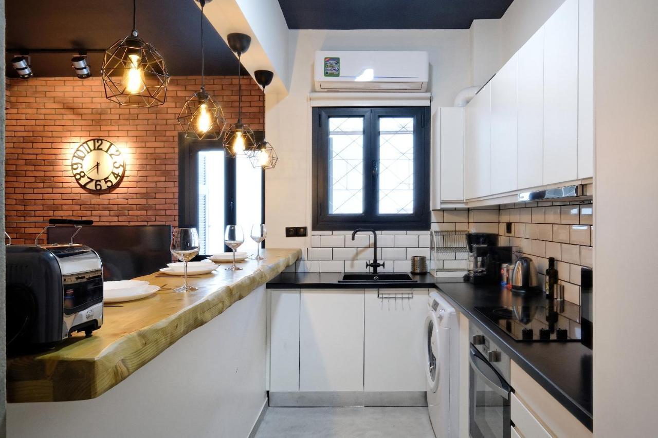 Glyfada Breeze Apartments เอเธนส์ ภายนอก รูปภาพ