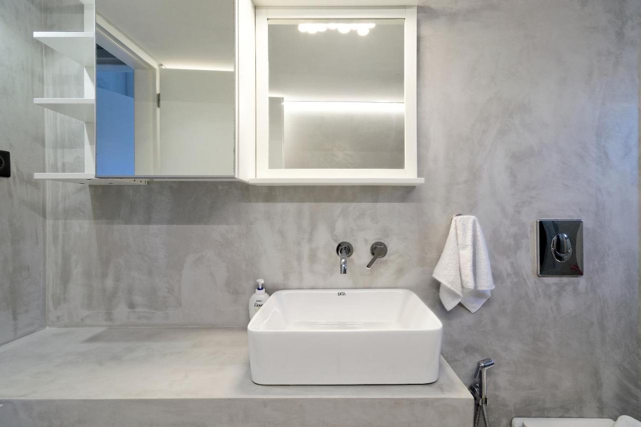 Glyfada Breeze Apartments เอเธนส์ ภายนอก รูปภาพ