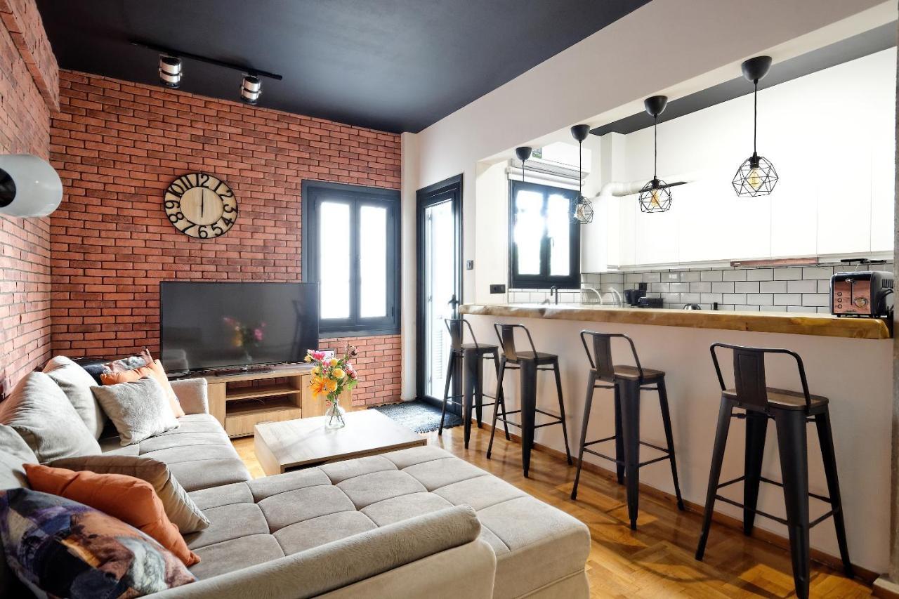 Glyfada Breeze Apartments เอเธนส์ ภายนอก รูปภาพ