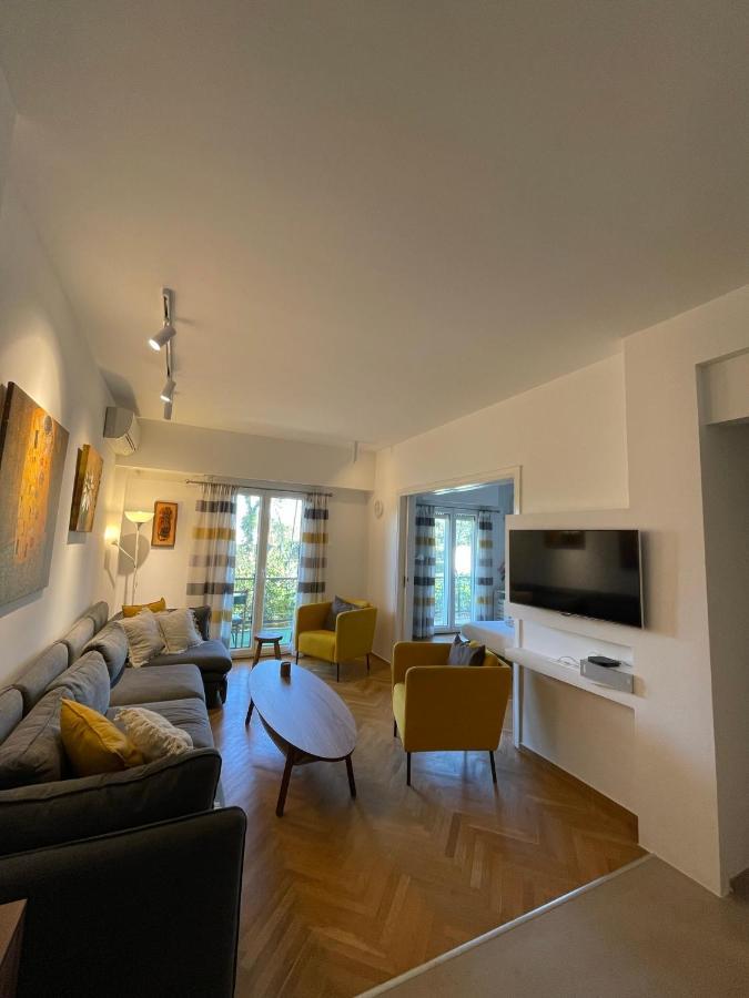 Glyfada Breeze Apartments เอเธนส์ ภายนอก รูปภาพ